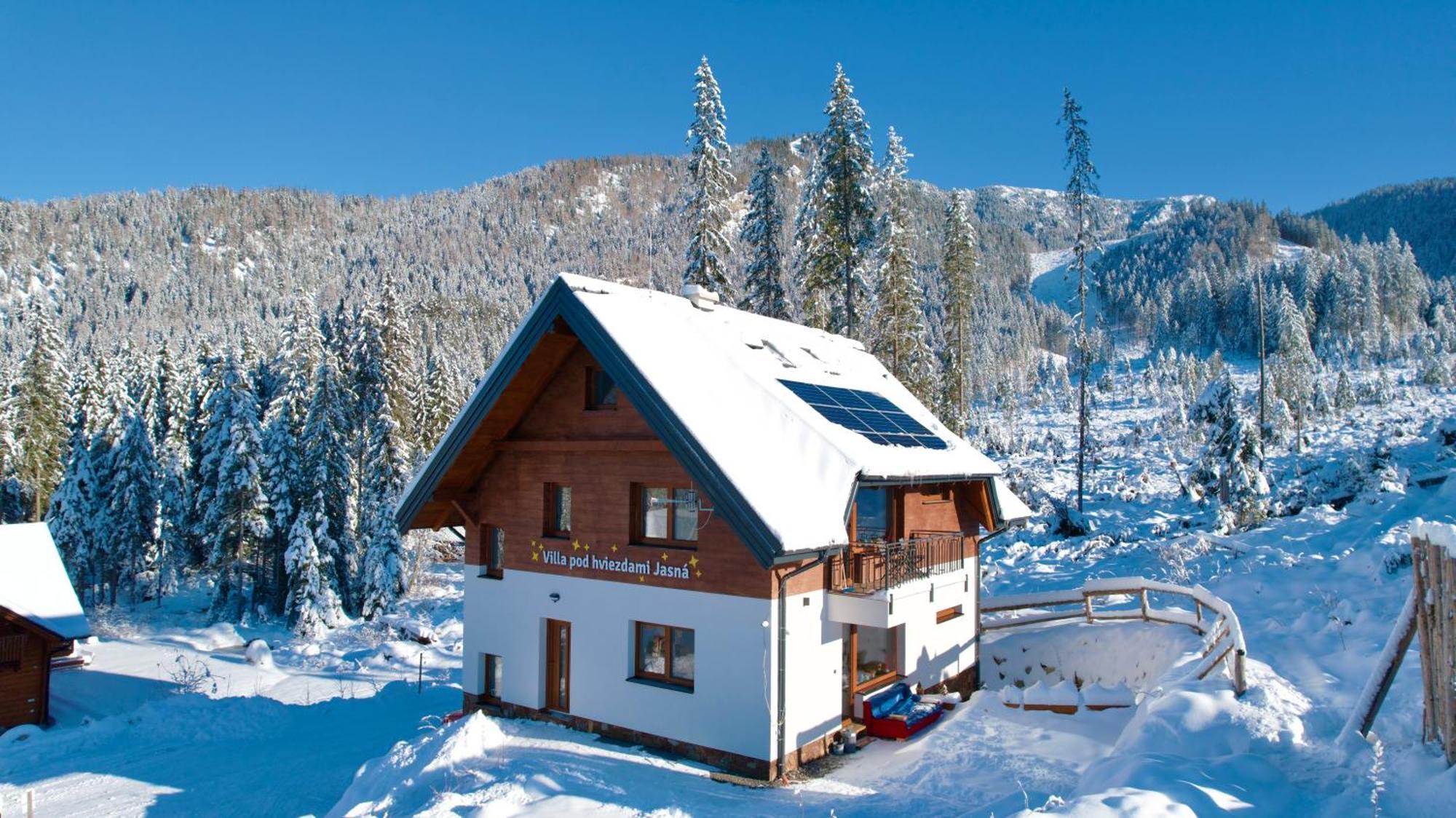 Villa Pod Hviezdami Jasna Демановска Долина Екстериор снимка
