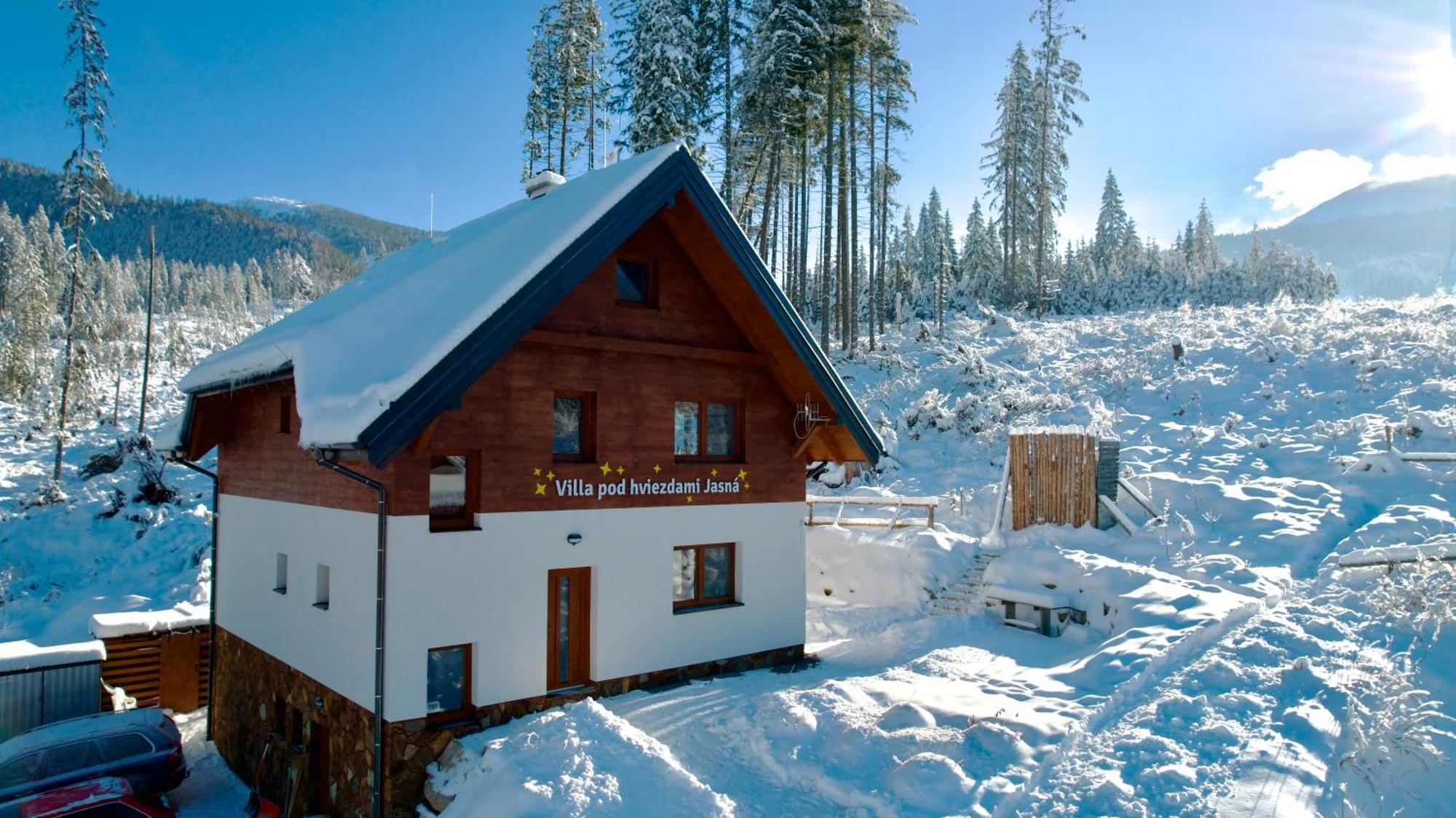 Villa Pod Hviezdami Jasna Демановска Долина Екстериор снимка