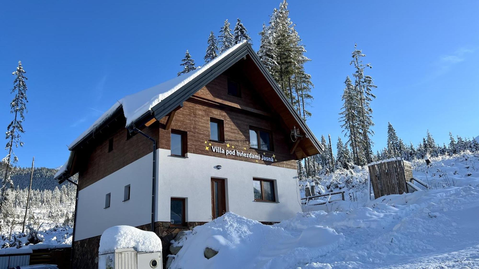 Villa Pod Hviezdami Jasna Демановска Долина Екстериор снимка